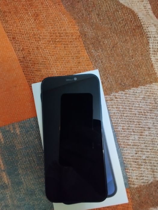 iphone 12  64 гб  84%