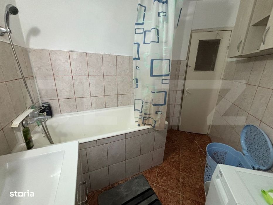 Apartament 3 camere, 63.89 mp, zona Pacurari