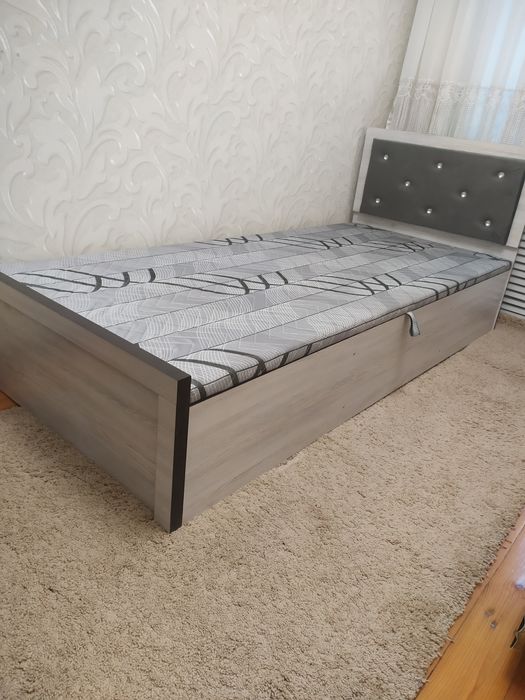Кирават сундик аксия krovat sundukli