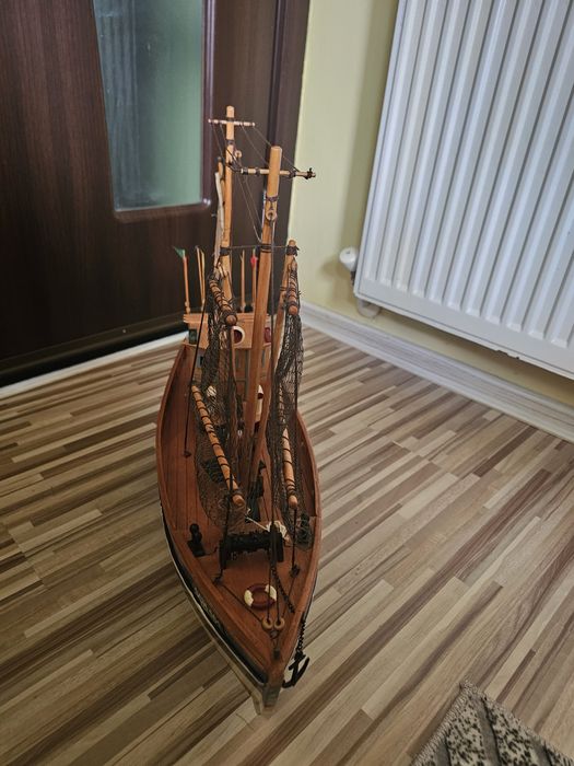 Ръчно изработен кораб