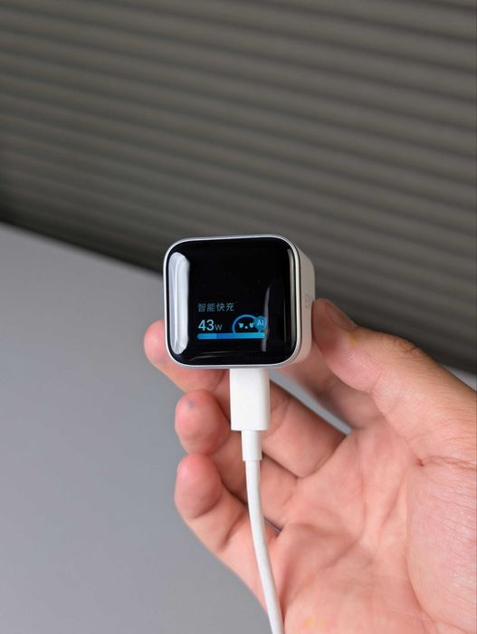 Anker 45W Display charger