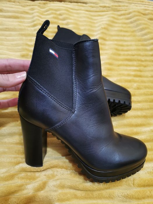 Ghete Tommy Hilfiger