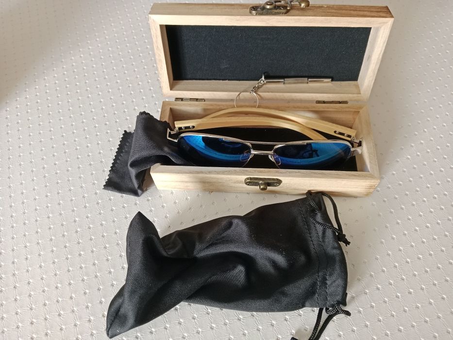 Продам солнцезащитные очки