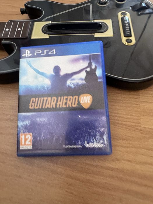vand guitar hero cu chitara ps4/5