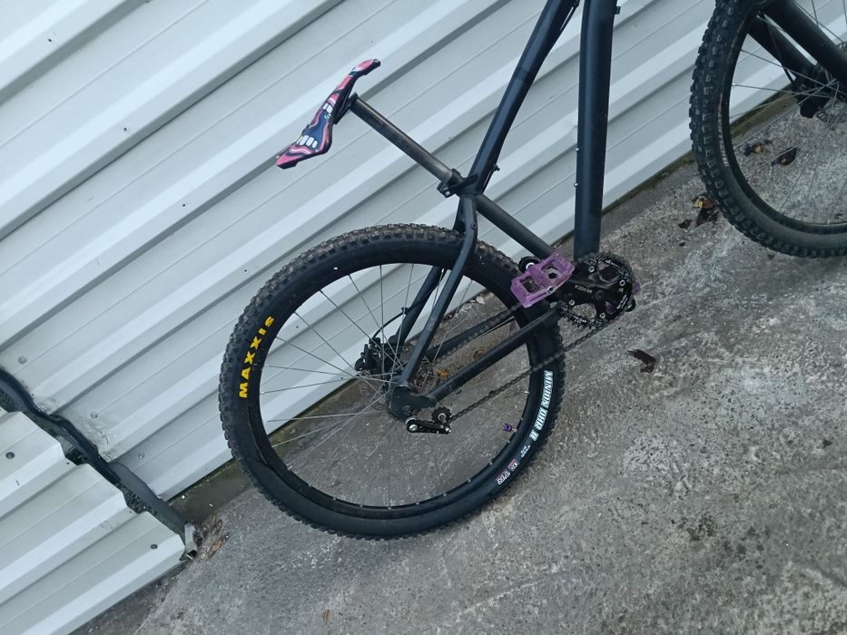 Vând bicicletă MTB 27.5