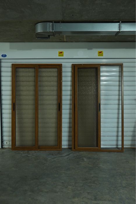 Дограма с плъзгащи се врати