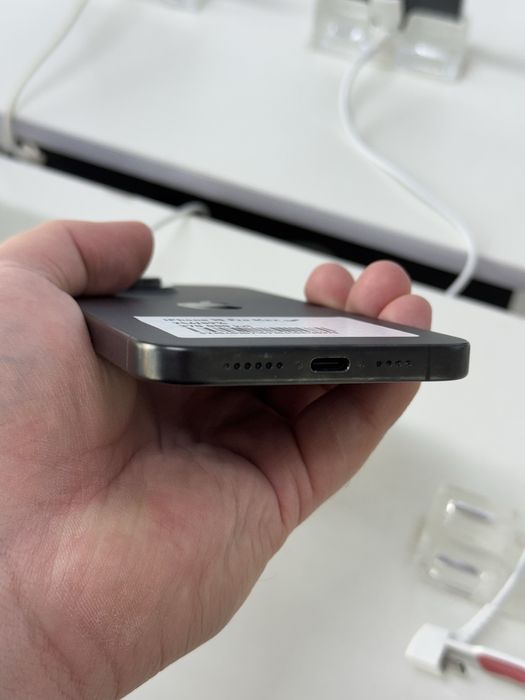 Айфон 15про макс 256гб 89%