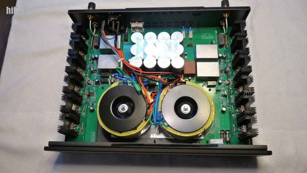 Крайно стъпало Atoll AM300 Signature