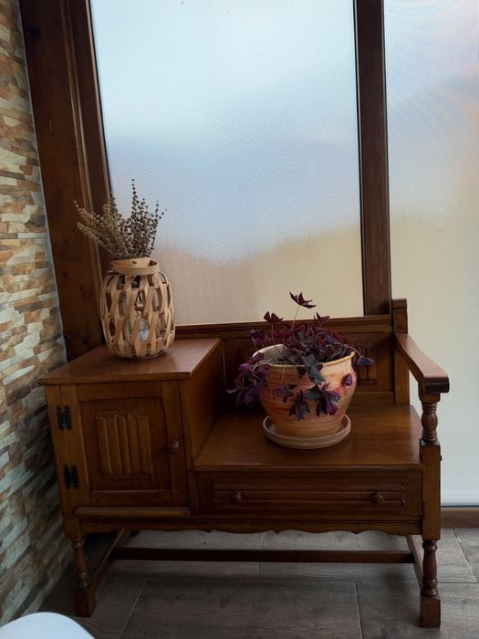 Vând masă decorativă pentru terasă