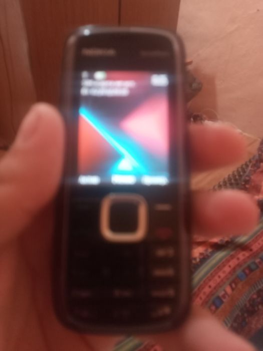 Продаю телефон нокия 5130 орегенал
