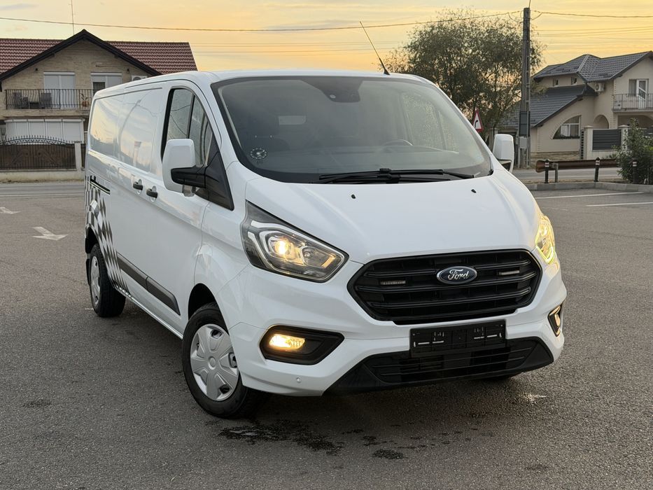 Ford Transit Custom 2019 / 2.0 D / 130 CP / Lung / 2 usi culisante / Euro 6