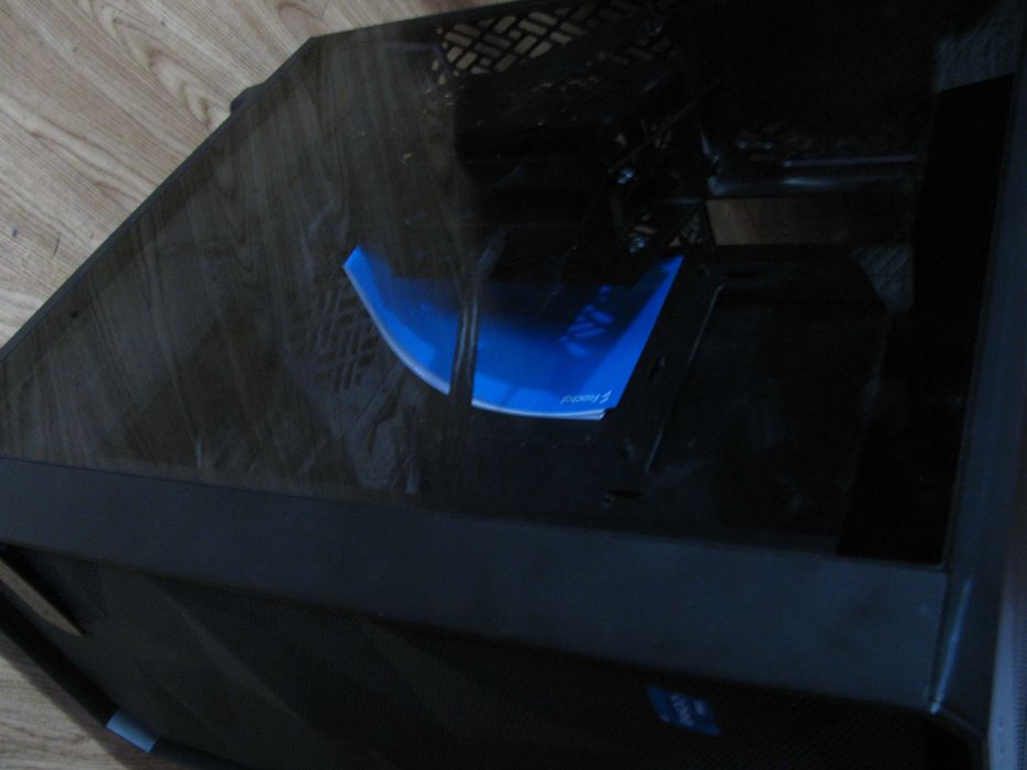 Кутия  Fractal  Design