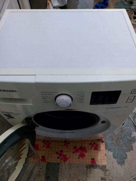 Продам стиральную машину
