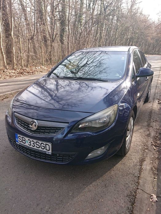 Ma despart de Opel Astra J