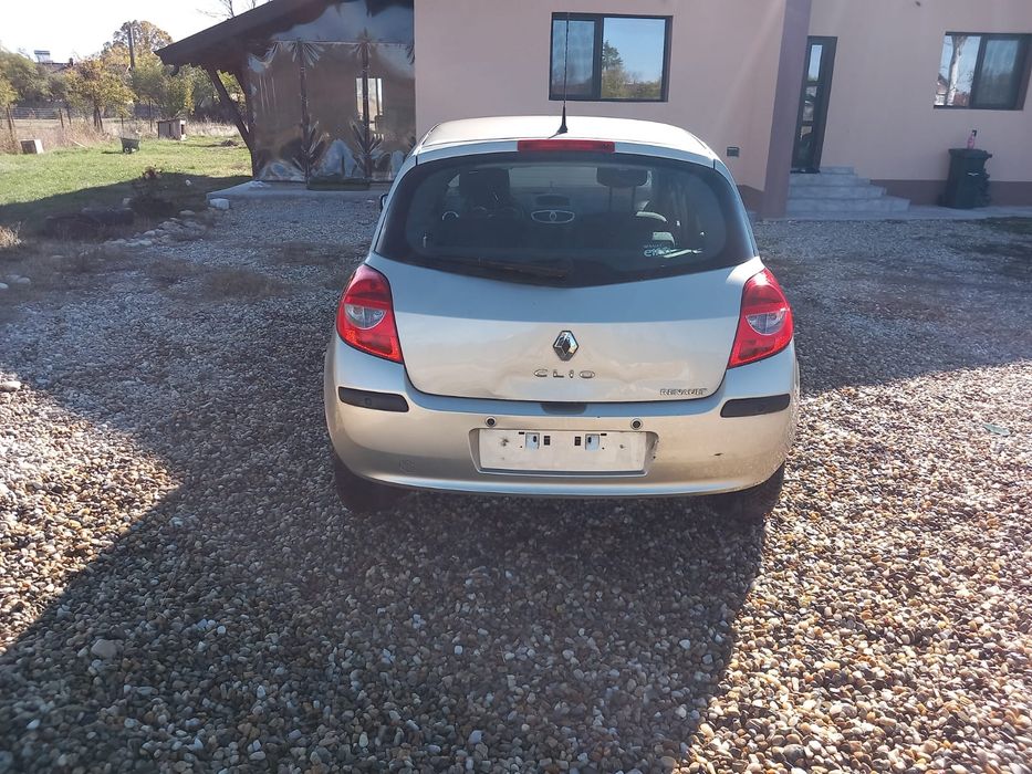 RENAULT Clio 2007 — imagine 3