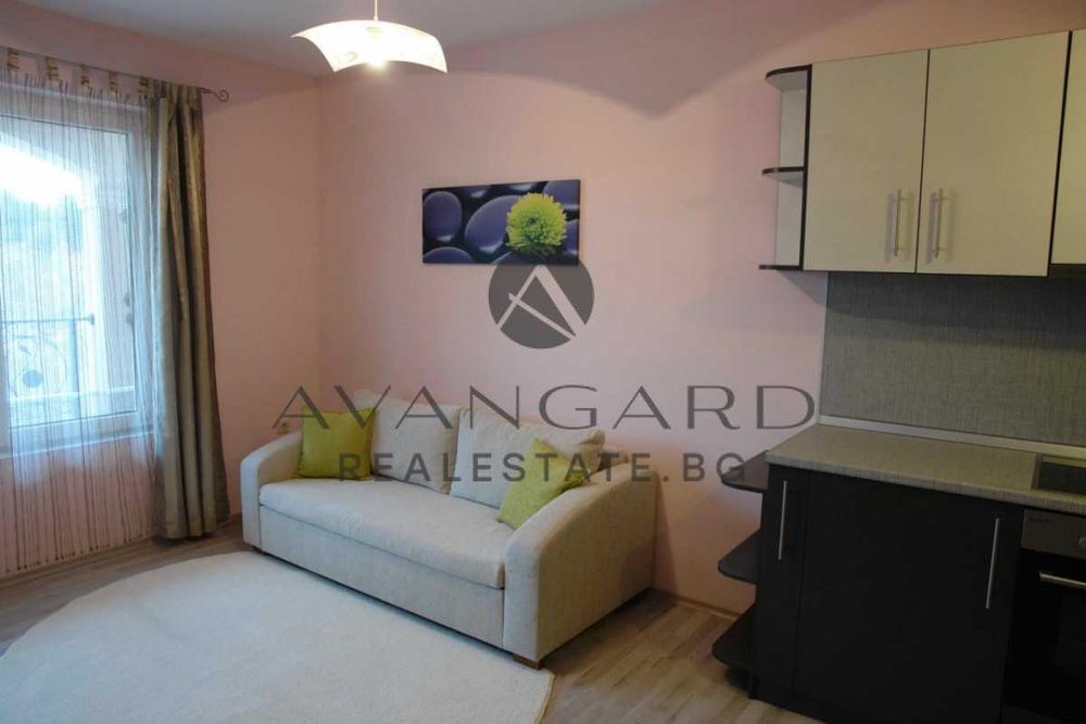 Продава се Едностаен апартамент в Пловдив, Христо Смирненски - 47 кв.м за 2137 €/кв.м - Снимка #2