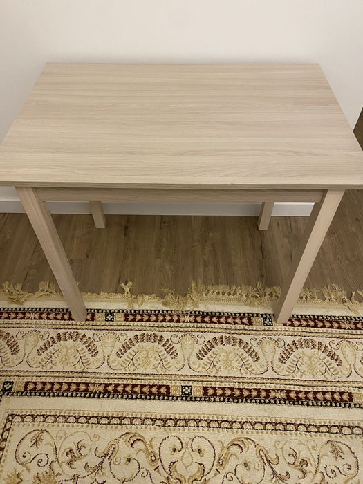 Продам стол 90х60х73