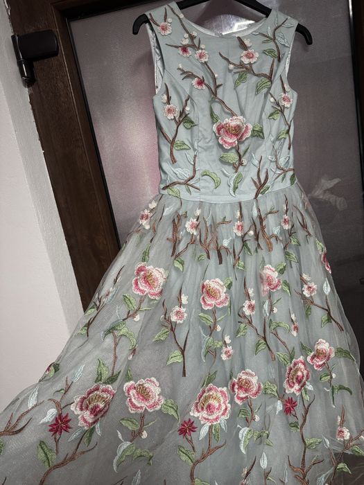 Rochie superba chi chi london