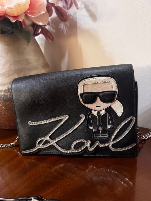 Karl Lagerfeld чанта с регулируема дръжка