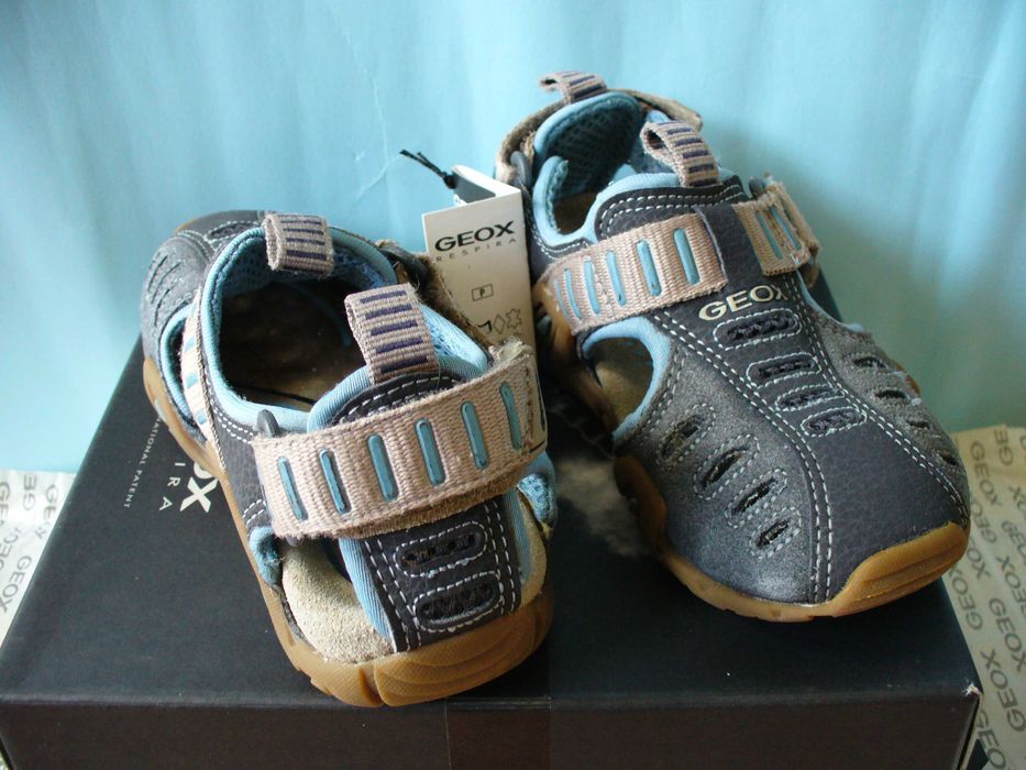 детски сандали GEOX естествена кожа