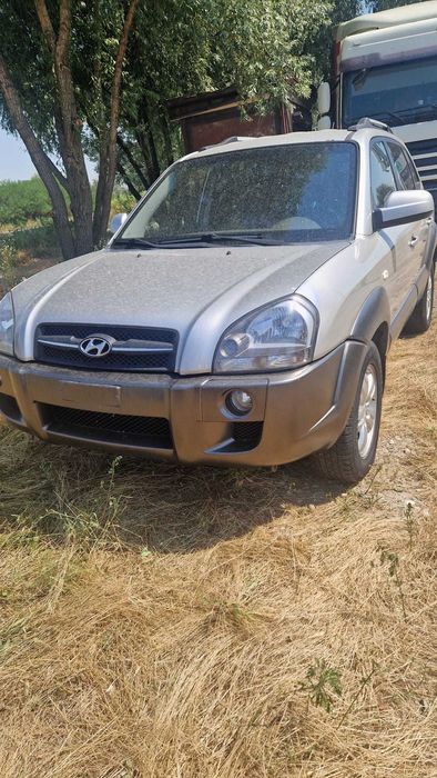 Dezmembrez Hyundai Tucson 2007 2.0