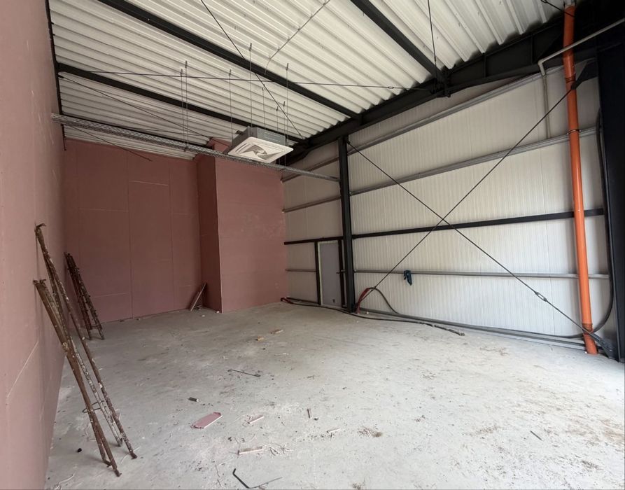 Spatiu comercial centrul Dumbravitei
