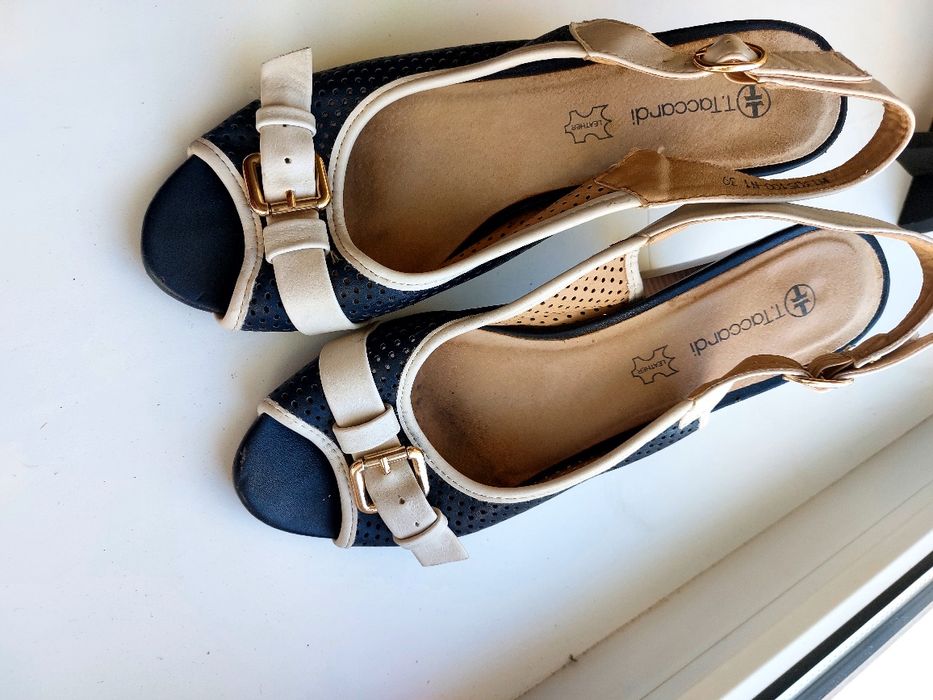 Летние босоножки