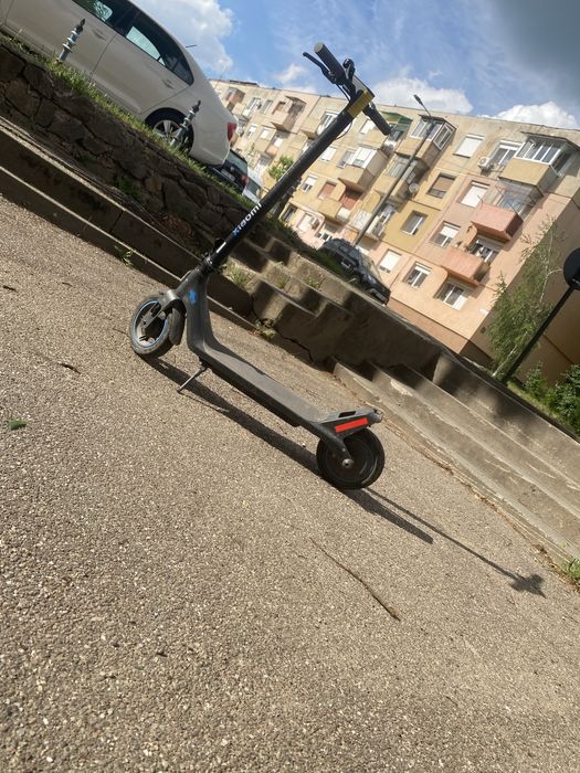 vand trotineta xiaomi 25 kmh 4 lite g2