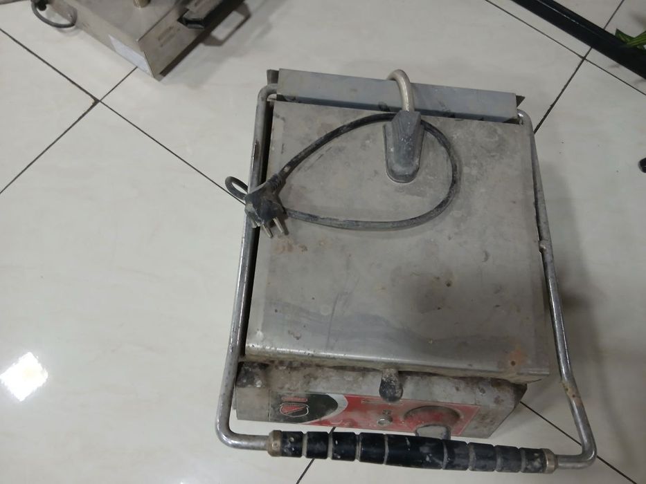 Hot-dog  тостер tostr