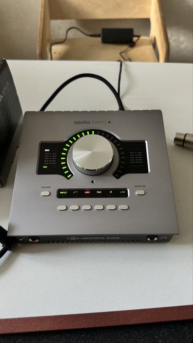 Apollo Twin X Duo Gen2 Ess+ Звуковая карта Аудиоинтервейс ЦАП
