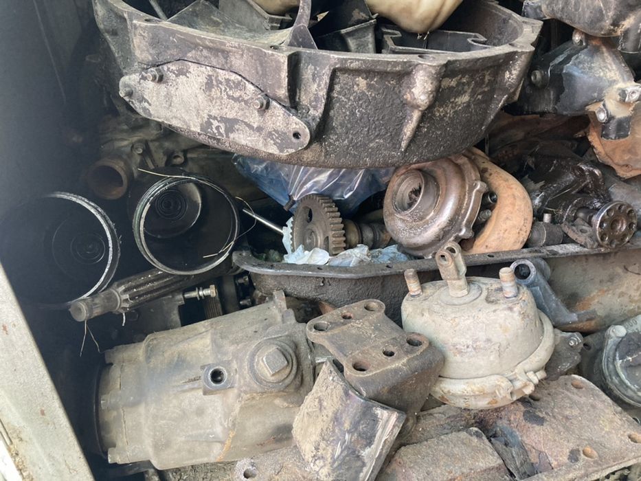 Запчасти камаз ! Седло