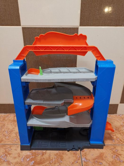 Parcare Hot Wheels Stunt Garage