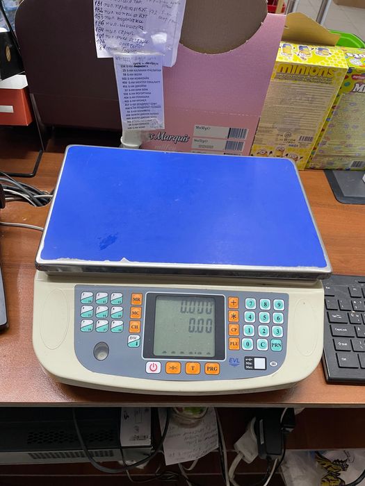 Дава се под наем Магазин в Пловдив, Кючук Париж - 150 кв.м за 15300 € - Снимка #3