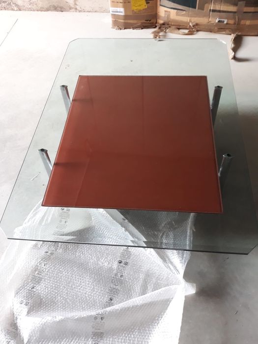 Set divan piele naturală cu măsuță din sticlă