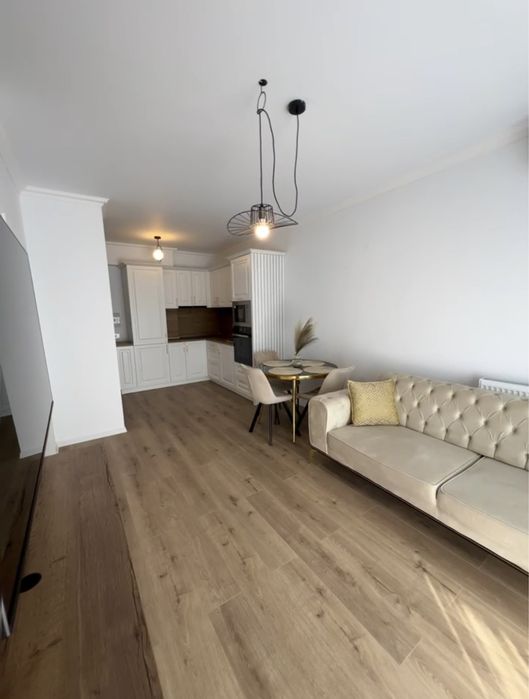 Inchiriez apartament 2 camere 50mp,Prima Onestilor,Bloc P7