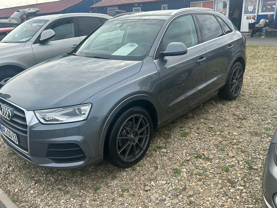 De vânzare AudiQ3