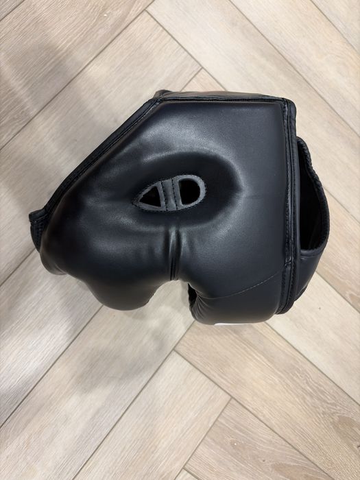 Шлем для UFC,бокса ,кикбоксинга