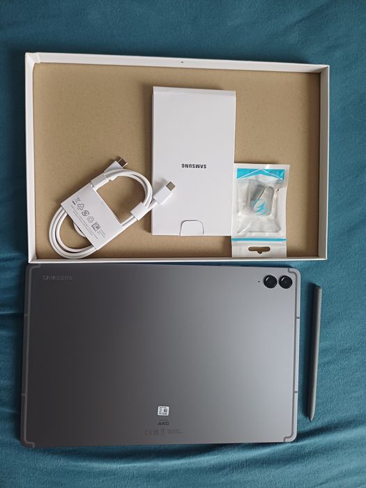 Samsung Galaxy Tab S9 FE+ 5G 12.4", 8GB RAM, 128GB