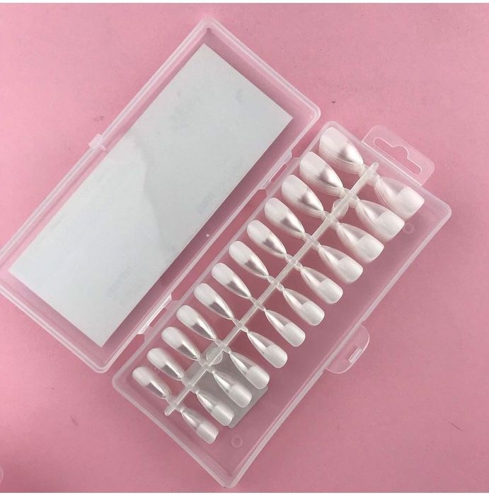 Типсове За Удължаване на маникюр -Molekula Nails (Украйна)