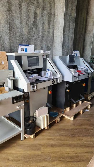 Поставки полиграфического оборудования. Уф принтеры, плоттеры, резаки