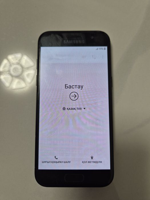 Samsung A3 продам