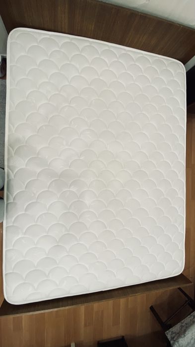Матрас на кровать 20 000