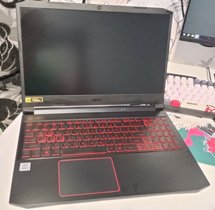 Игровой ноутбук Acer