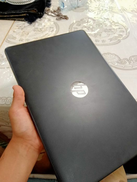 Noutbuk sotiladi hp