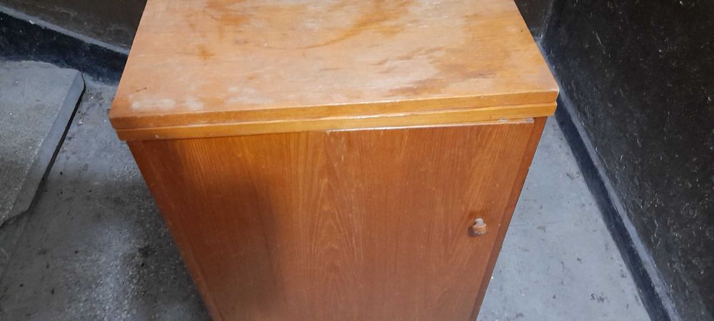 Стара шевна машина