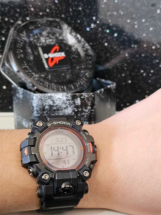 часовник Casio G-SHOCK MUDMAN GW-9500MEC-1