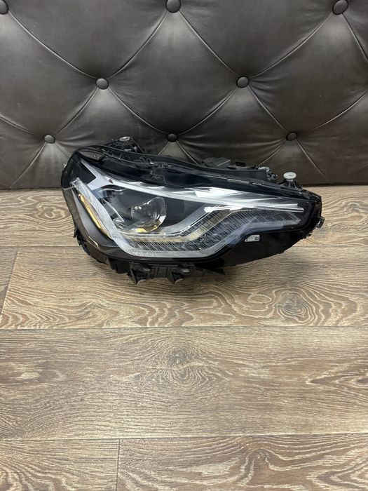 bmw G42 G87 CS gold edition фар фарове M2 десен