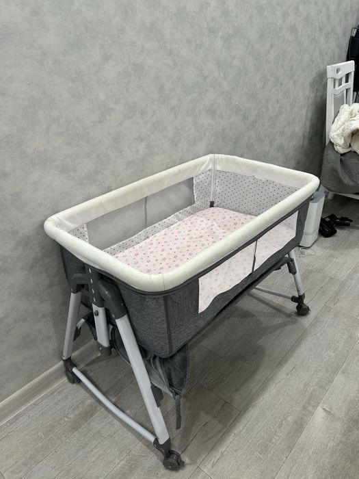 Продам кроватку люльку