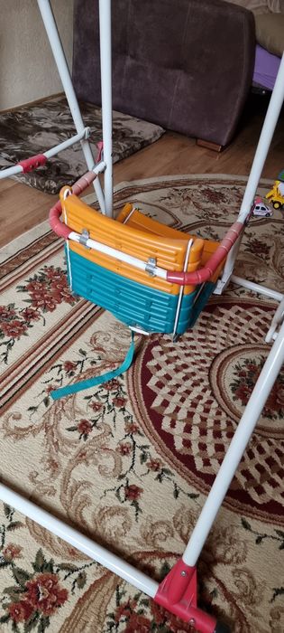 Качели детские продам