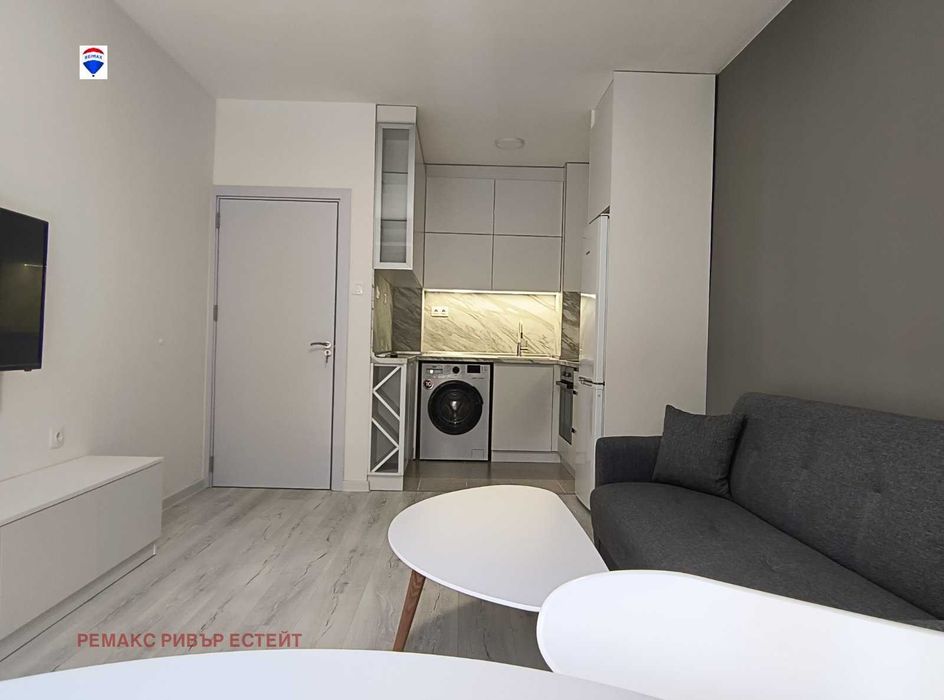 Дава се под наем Двустаен апартамент в Русе, Възраждане - 62 кв.м за 408 € - Снимка #3